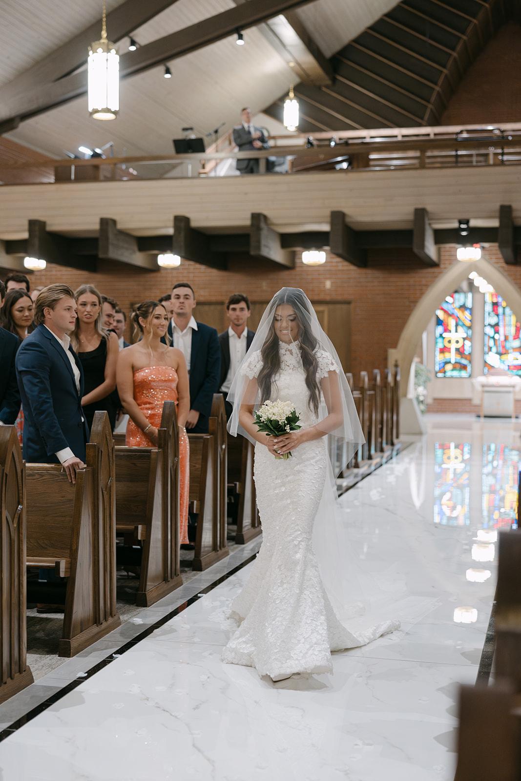 A Modern Spring Wedding at the Mark Arts Center 25