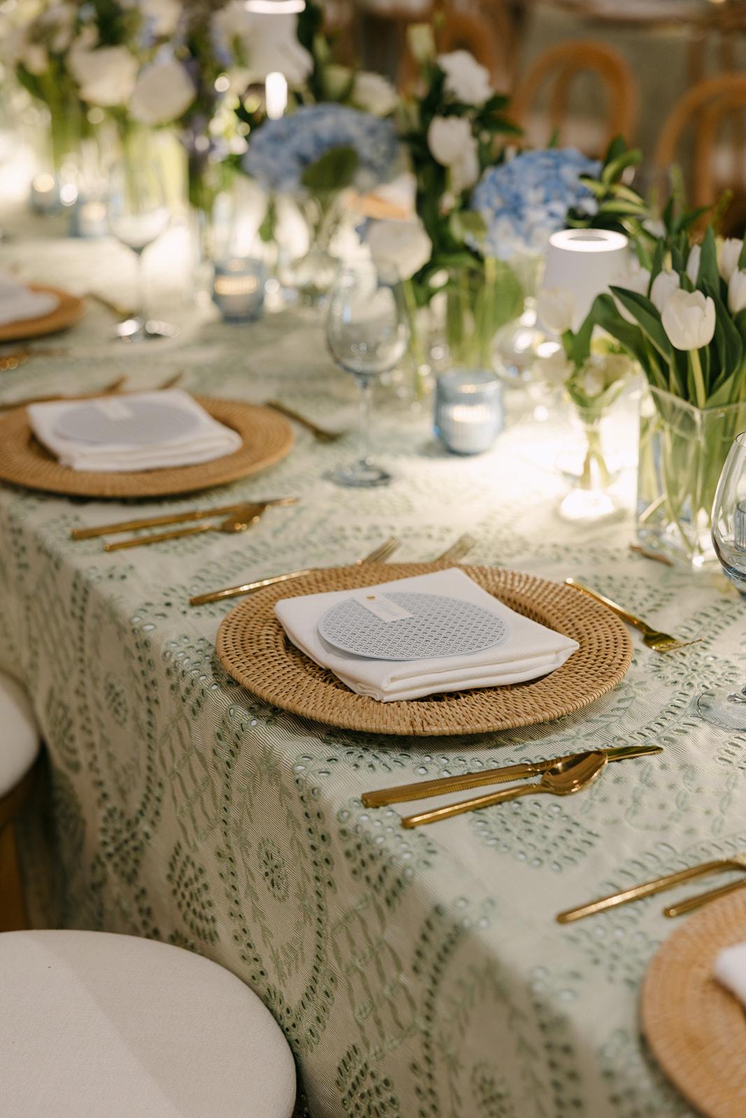A Modern Spring Wedding at the Mark Arts Center 36