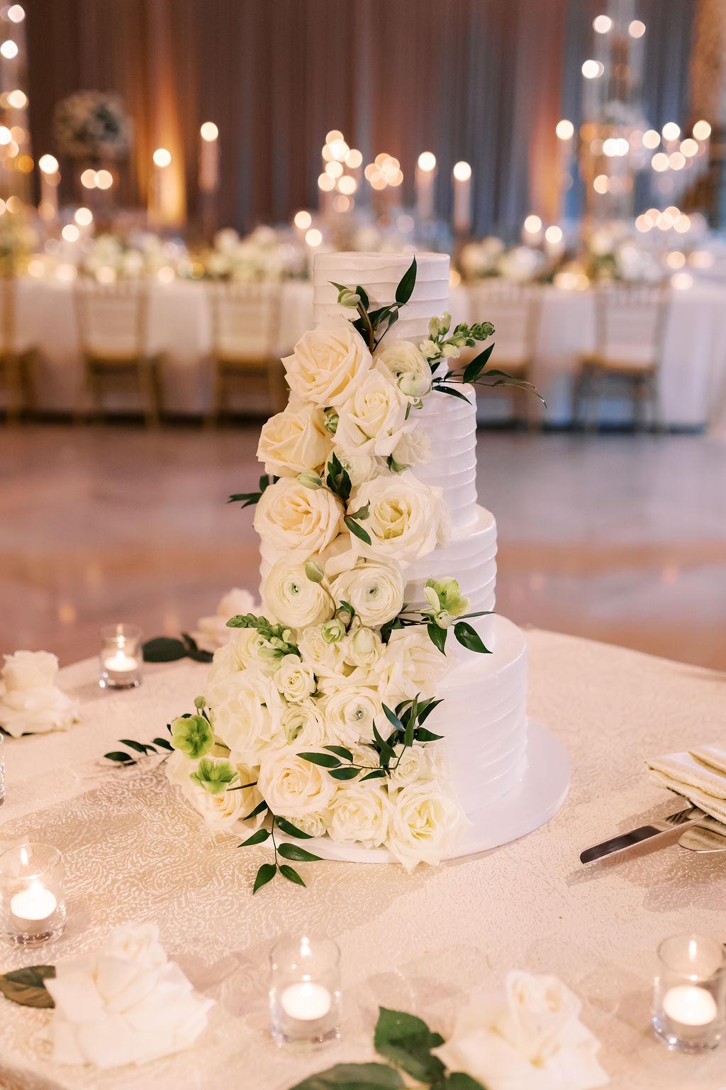 A Classic Summer Wedding at The Drake Hotel 21