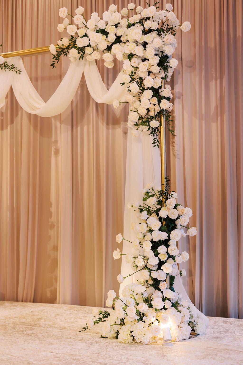 A Classic Summer Wedding at The Drake Hotel 28