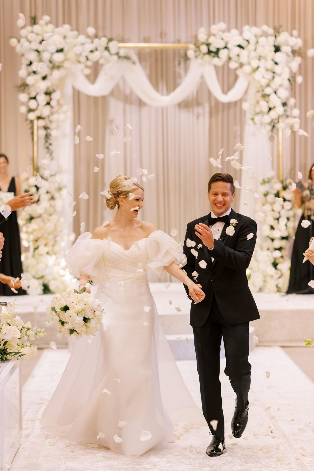 A Classic Summer Wedding at The Drake Hotel 15