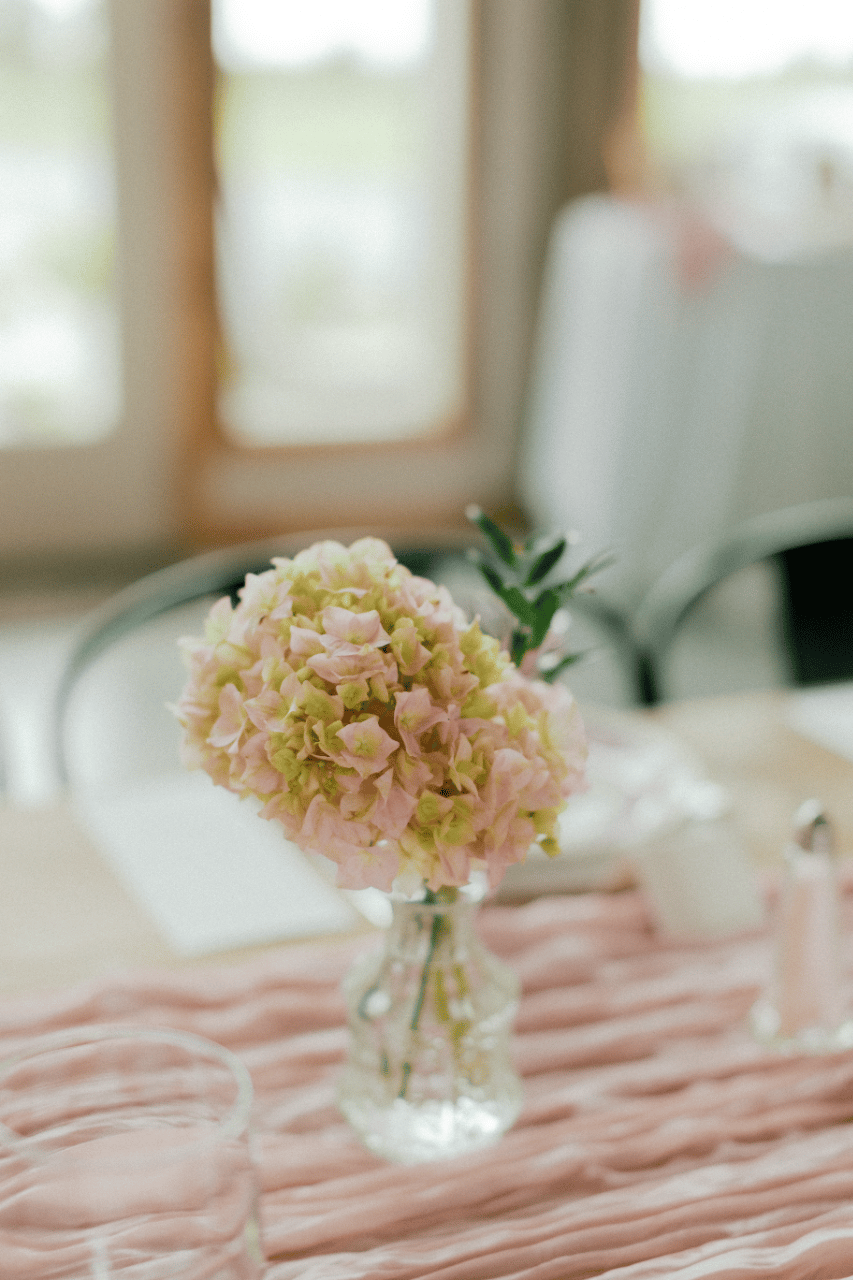 Refined Summer Soirée in the Vineyard photo 2