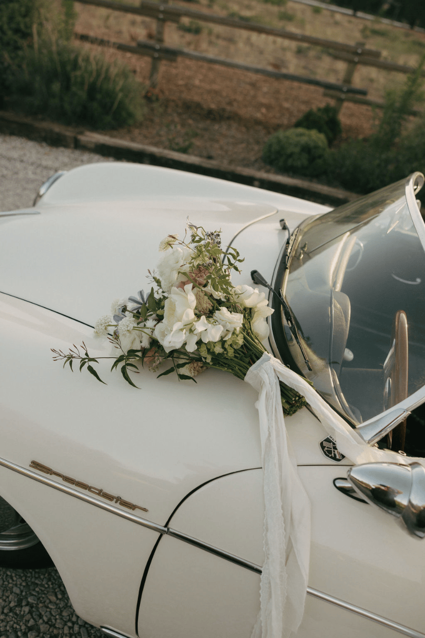 A Dreamy French-Inspired Wedding at The Swanner House