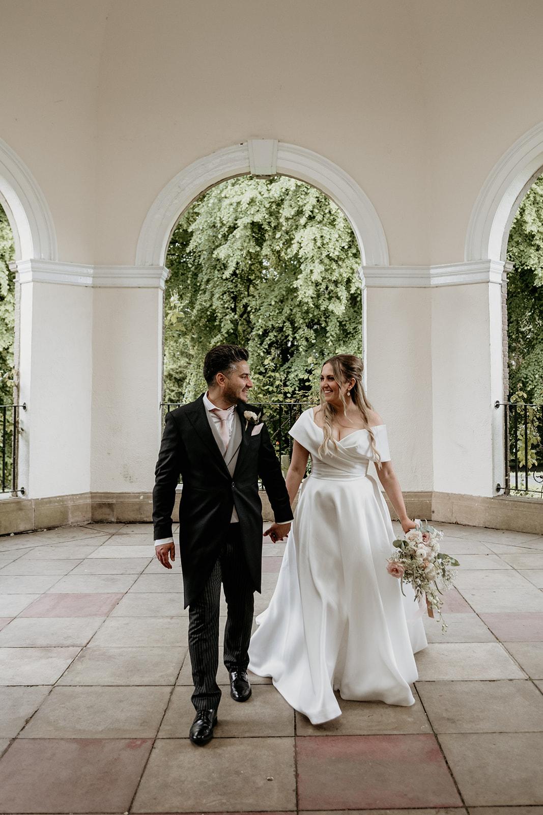 Jen Nicholson-Taylor & Phil Nicolaides's wedding 23
