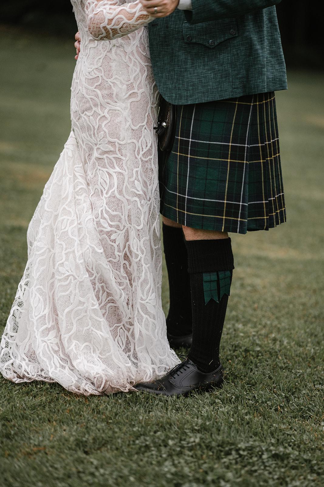 A Classic Spring Wedding at La Paris Estate 70