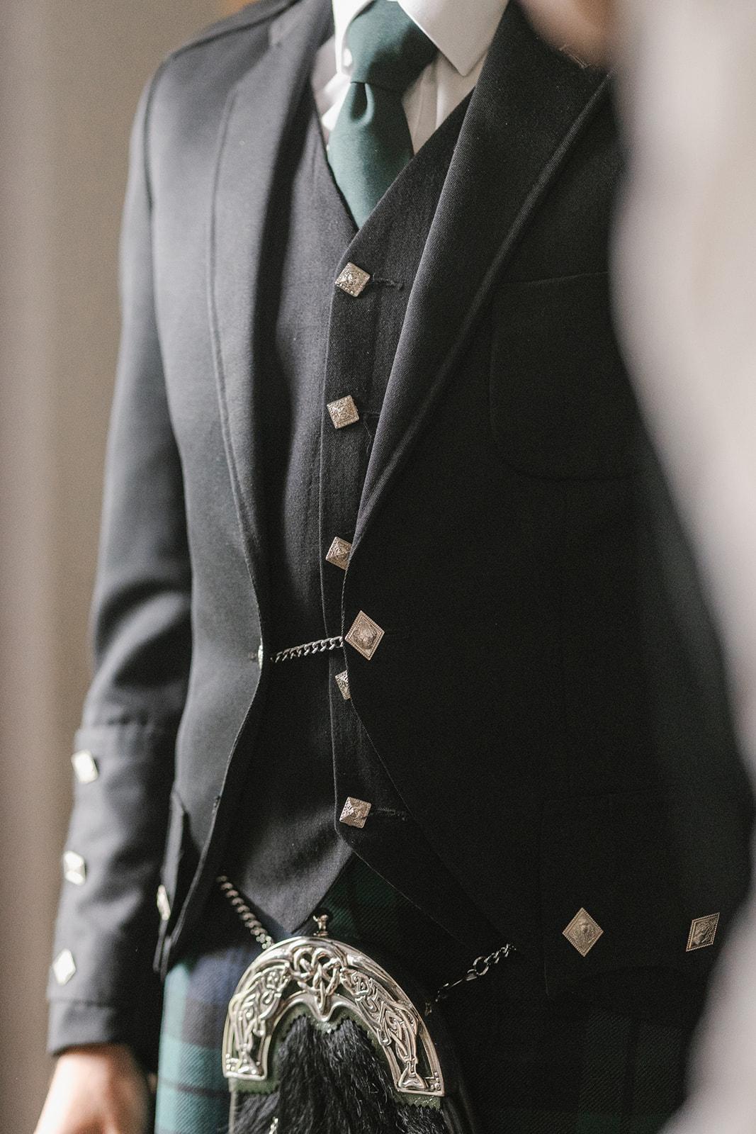 A Classic Spring Wedding at La Paris Estate 60