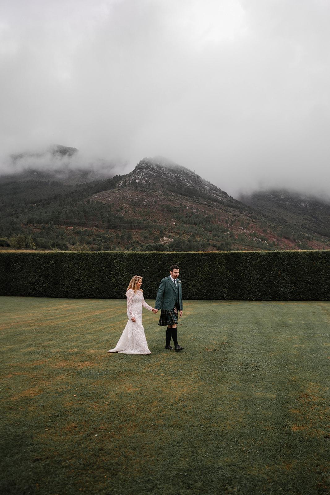 A Classic Spring Wedding at La Paris Estate 69