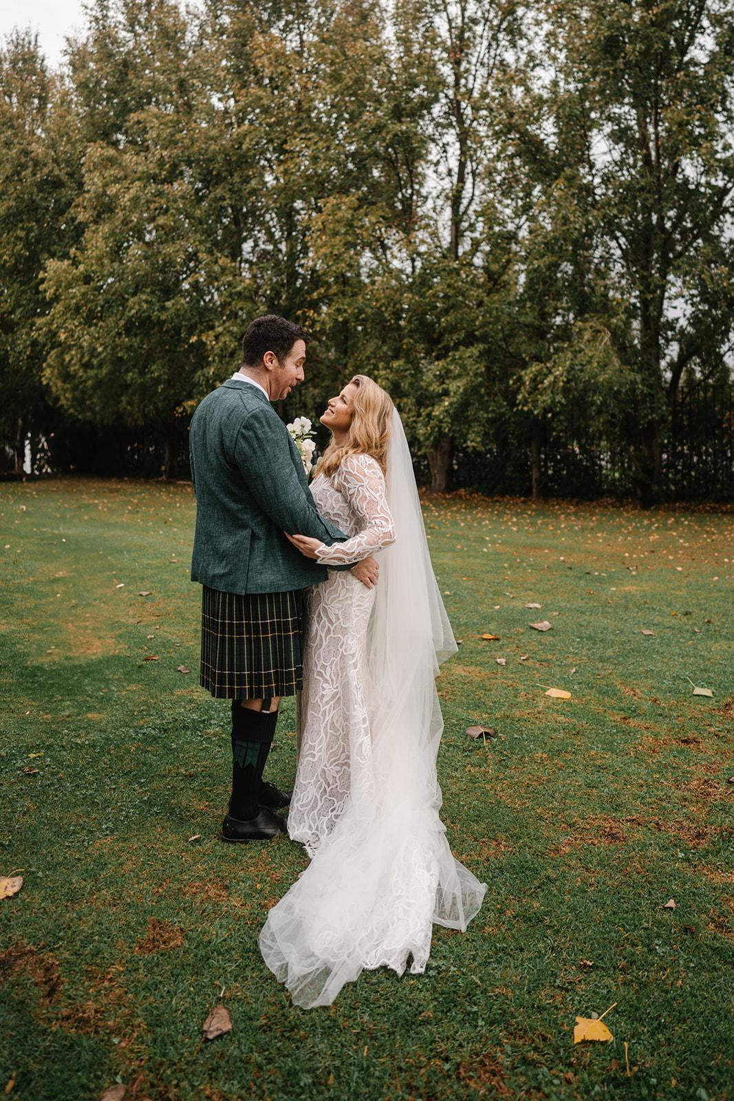 A Classic Spring Wedding at La Paris Estate 81