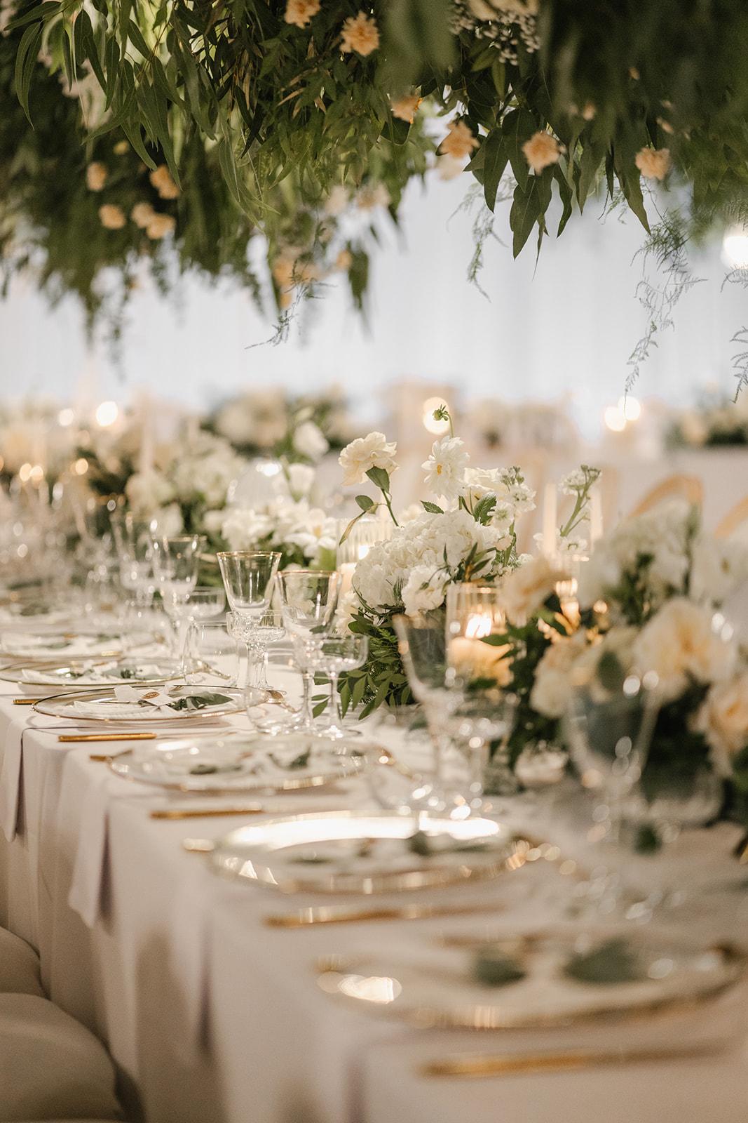 A Classic Spring Wedding at La Paris Estate 62