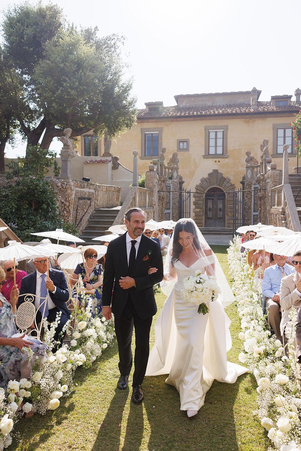 A Romantic Summer Wedding at Villa Gamberaia 55