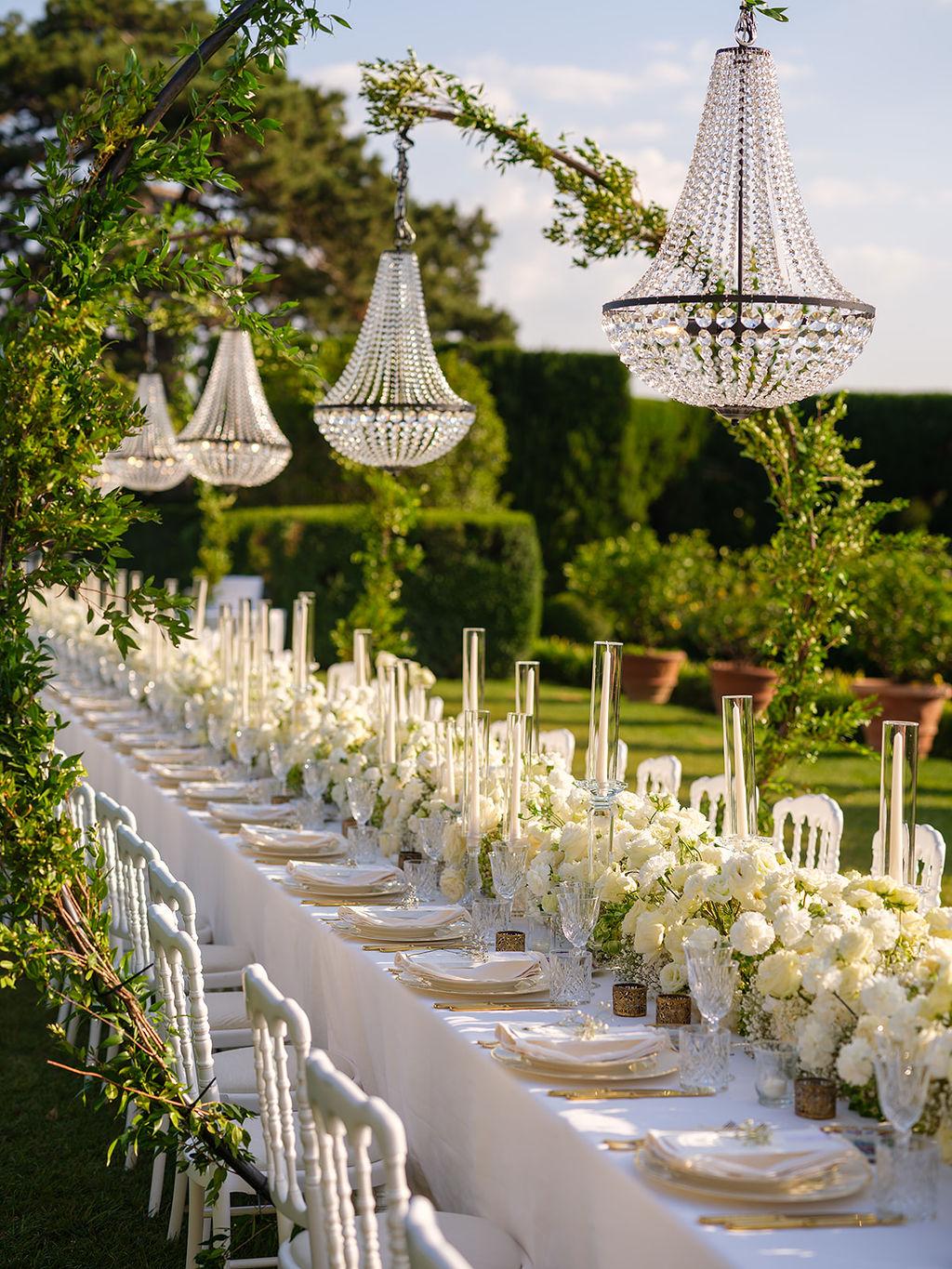 A Romantic Summer Wedding at Villa Gamberaia 4