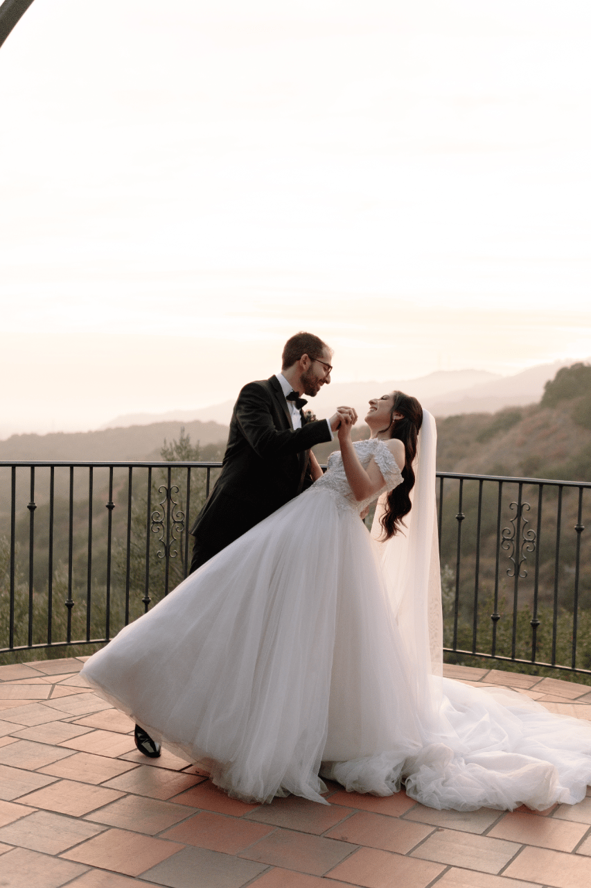 Romance and Tradition Amid Foothill Views