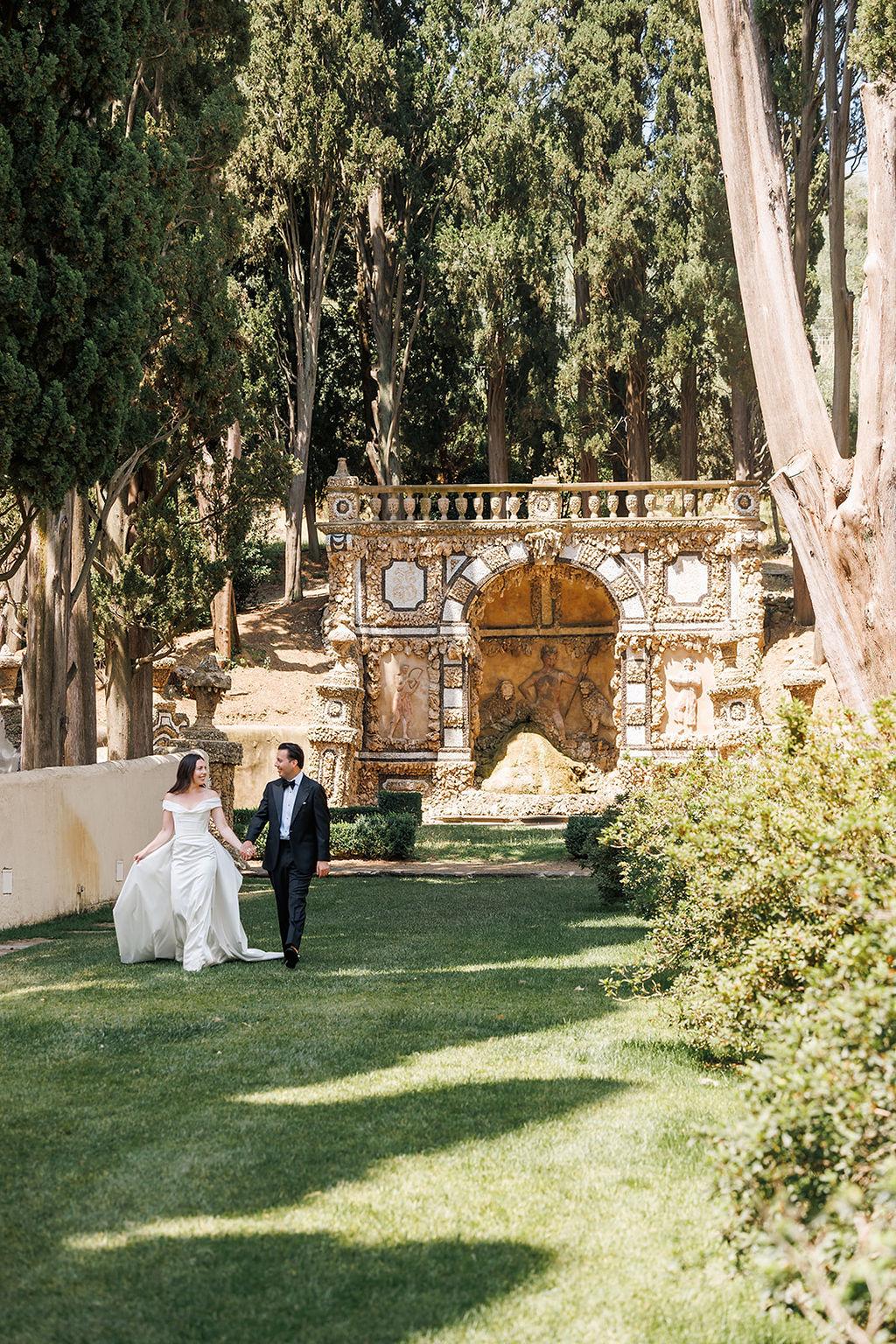 A Romantic Summer Wedding at Villa Gamberaia 3