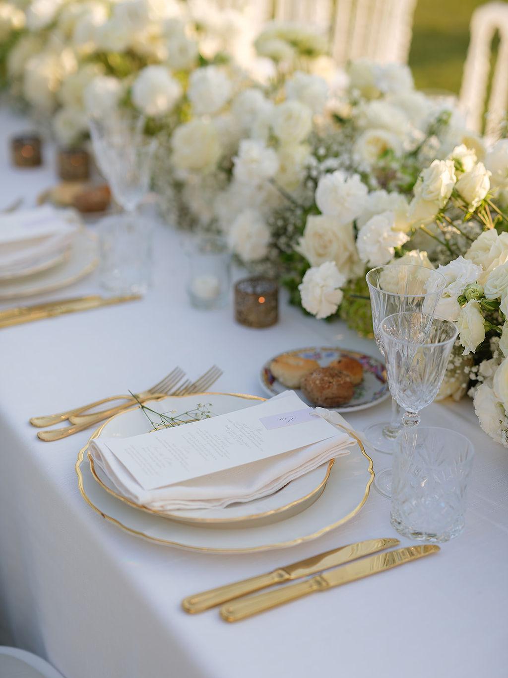 A Romantic Summer Wedding at Villa Gamberaia 16