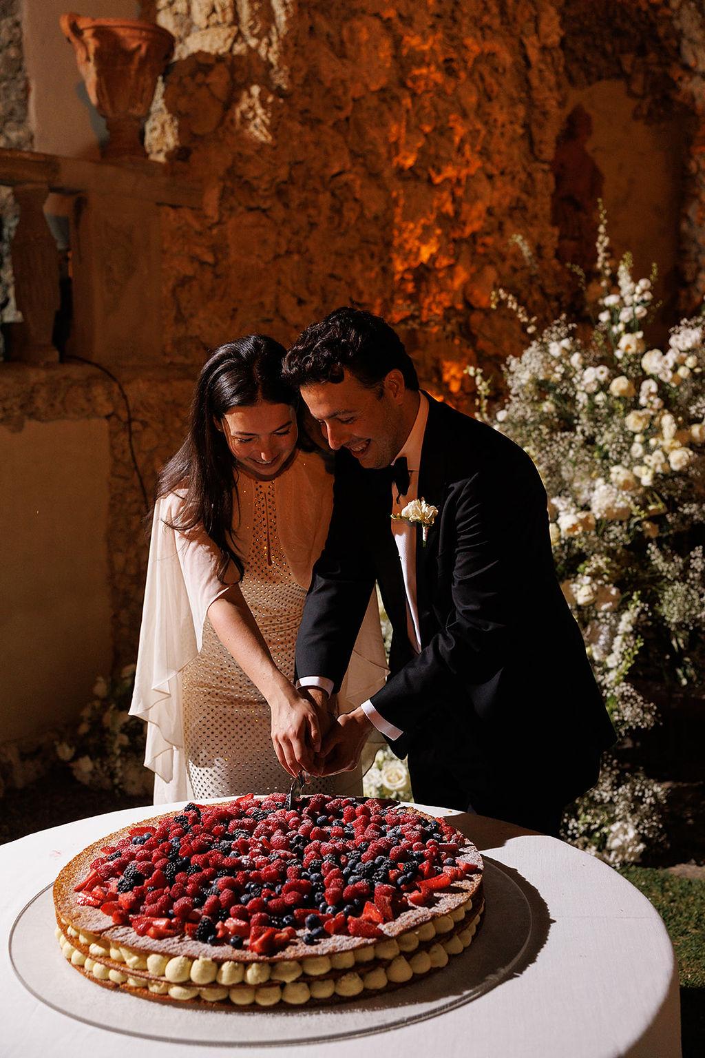 A Romantic Summer Wedding at Villa Gamberaia 50