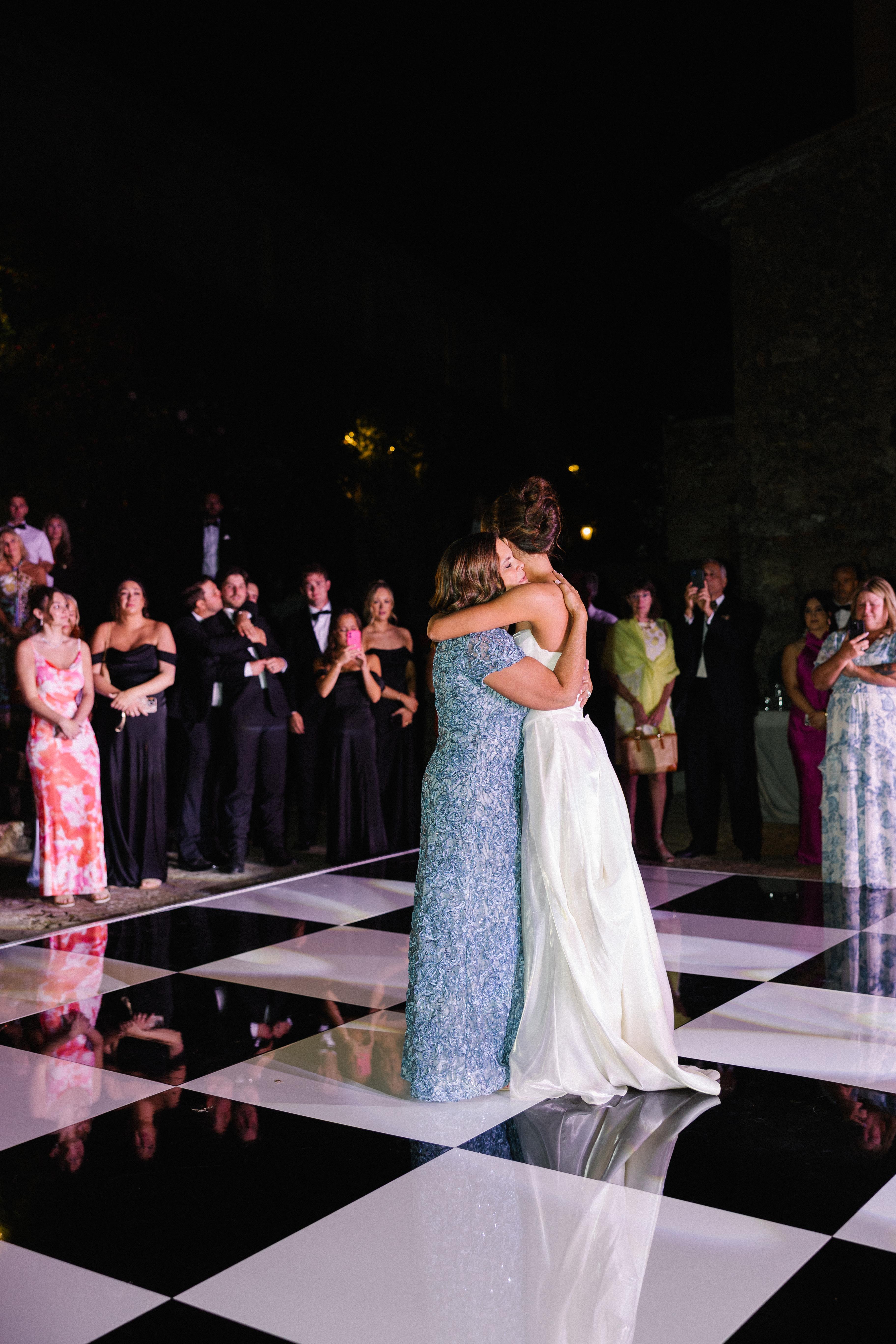 Effortless Italian Elegance at Borgo Stomennano photo 4