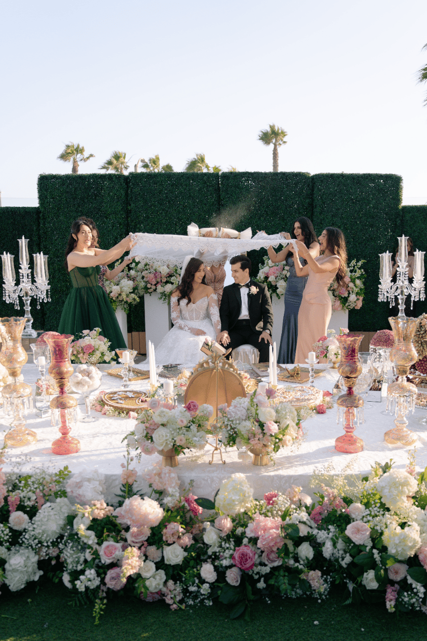 Glamorous Romance Amidst Coastal Luxury