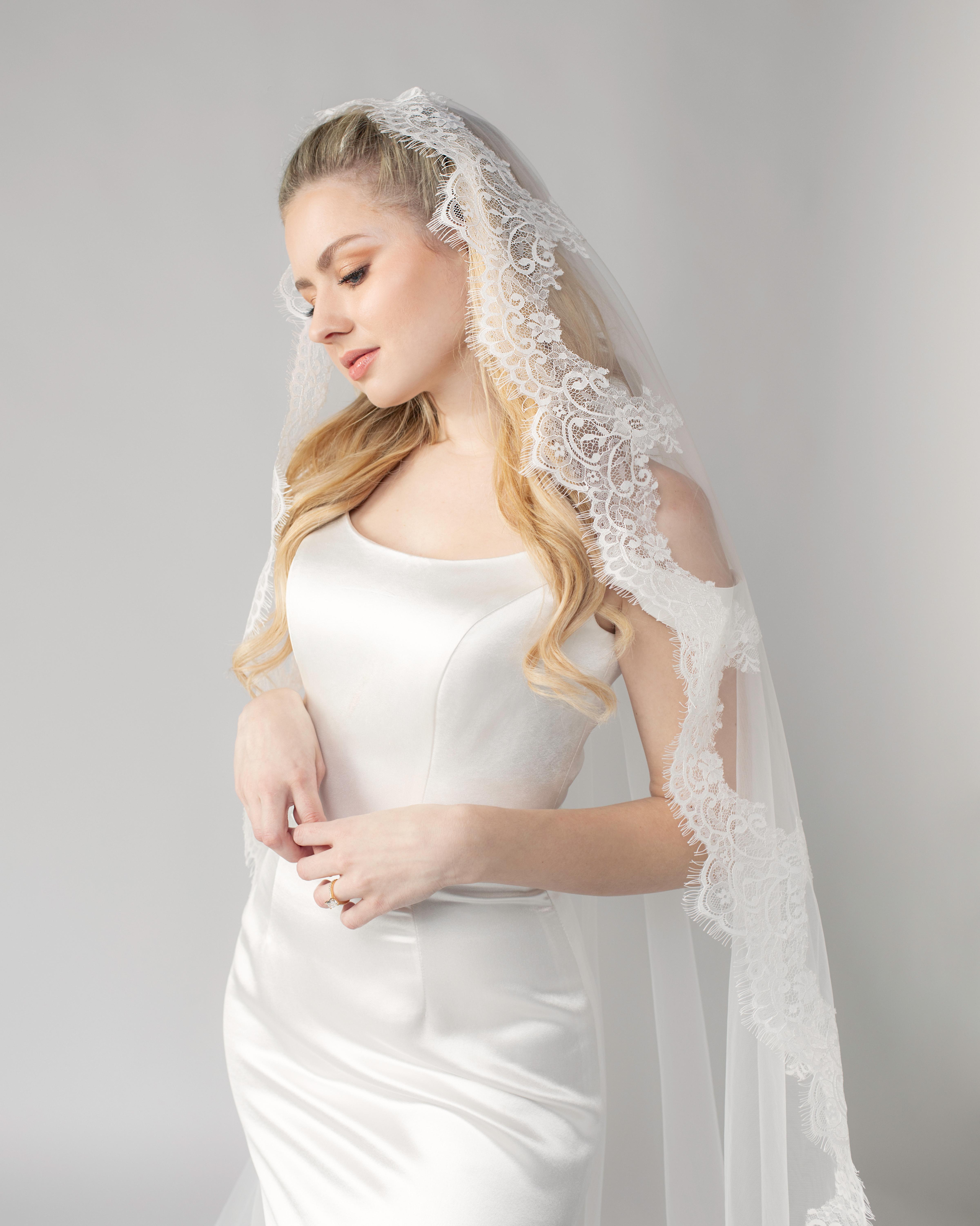 Vintage Lace Mantilla Veil