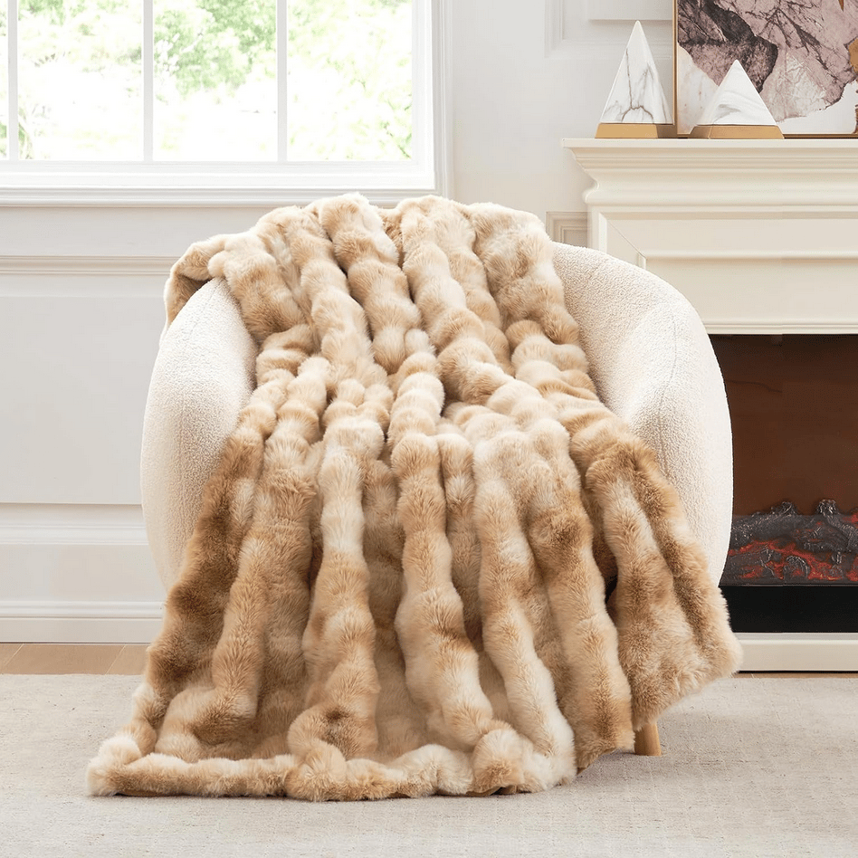 Cozy Bliss Faux Fur Throw