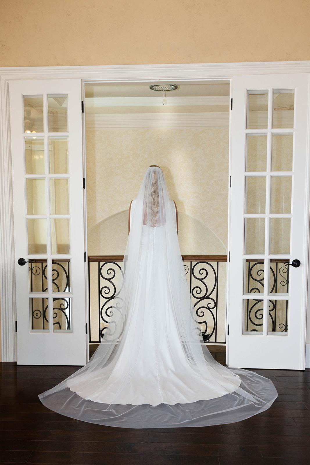 A Modern Summer Wedding at the JW Marriott Marco Island 12