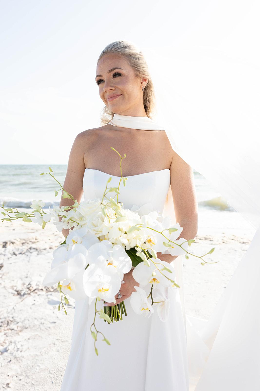 A Modern Summer Wedding at the JW Marriott Marco Island 5