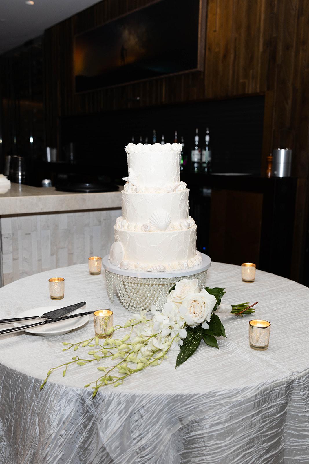A Modern Summer Wedding at the JW Marriott Marco Island 21