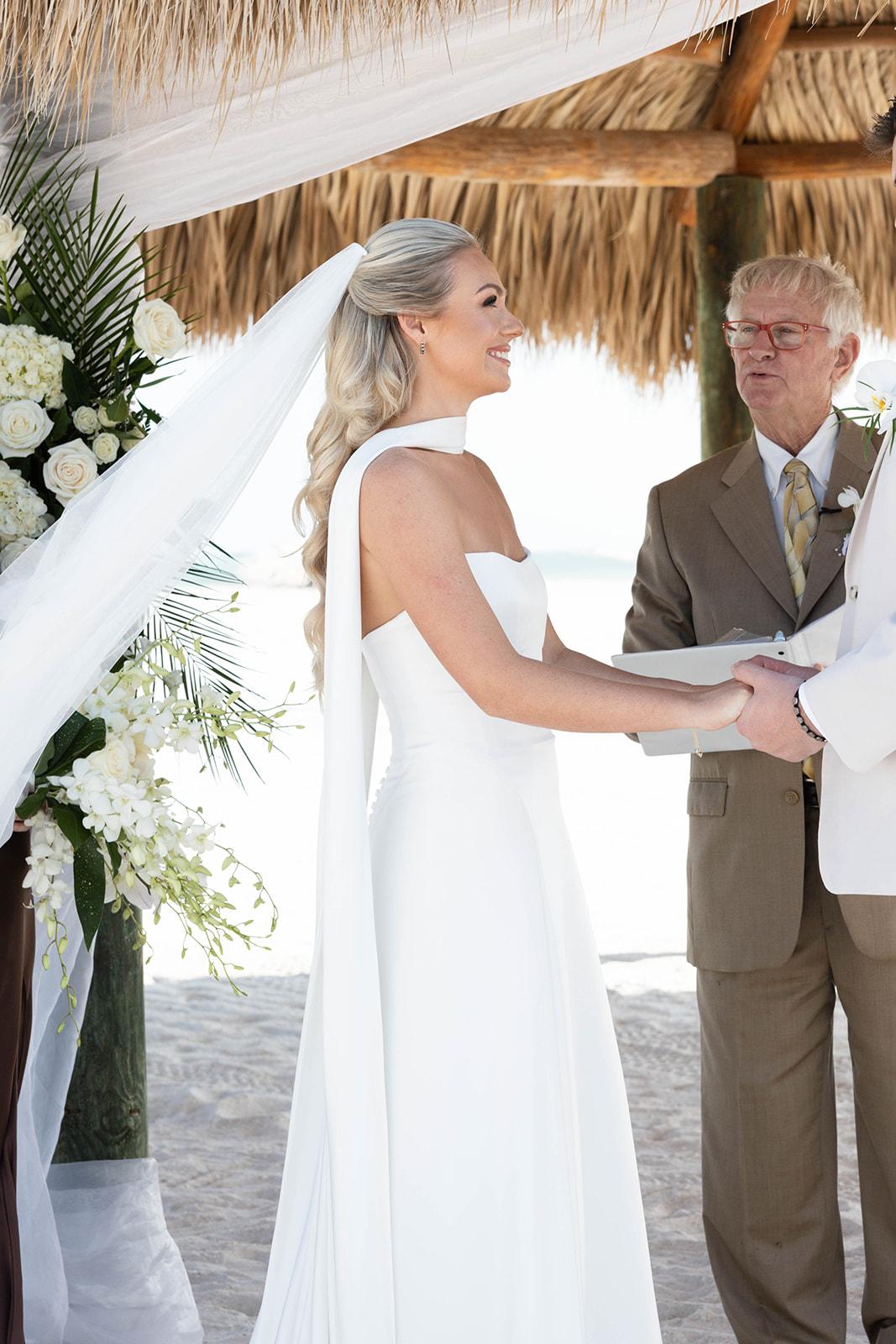 A Modern Summer Wedding at the JW Marriott Marco Island 30