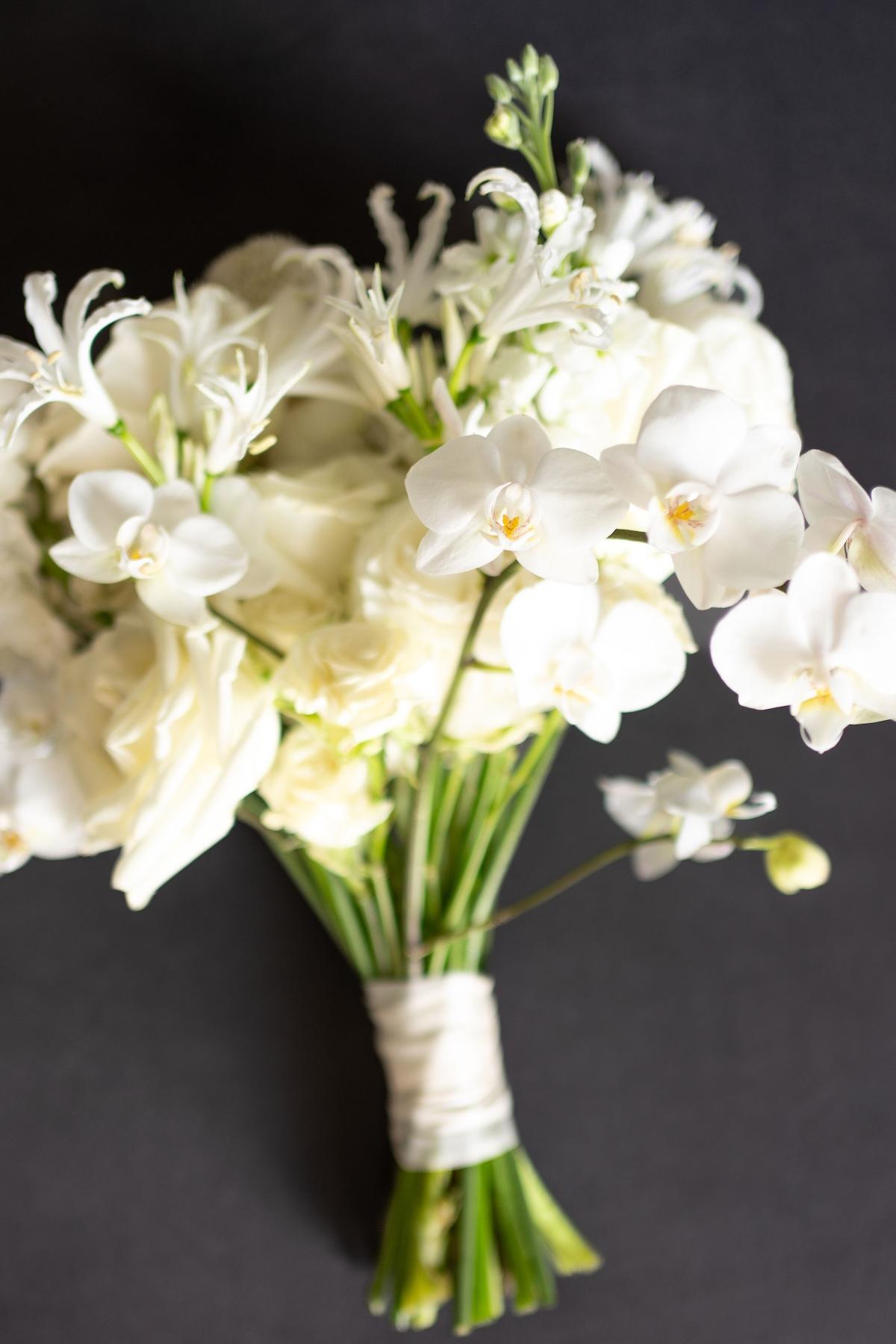 A Glamorous Fall Wedding at the Art Institute of Chicago 5