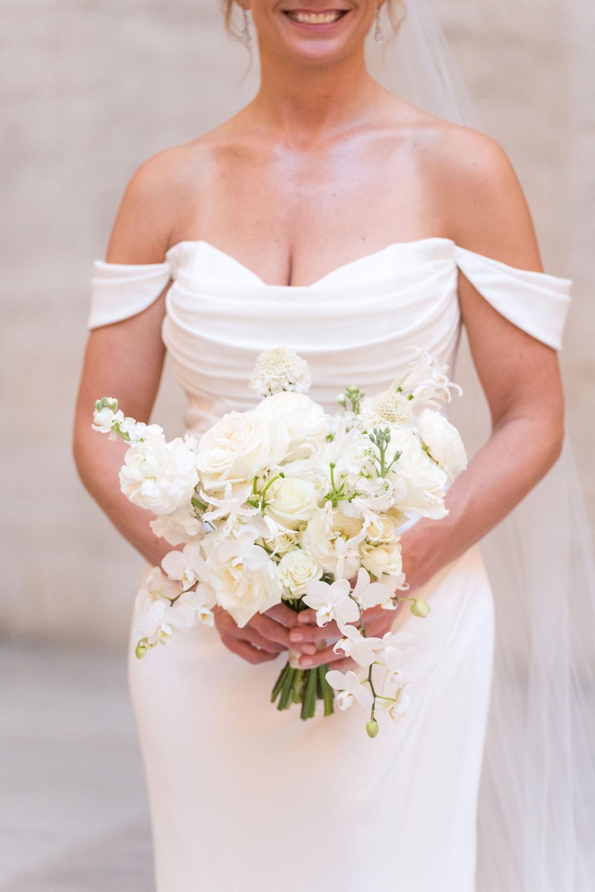 A Glamorous Fall Wedding at the Art Institute of Chicago 2