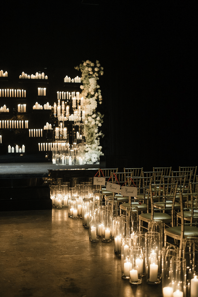 Glamorous and Vibrant Year-End Wedding at The Revaire 11