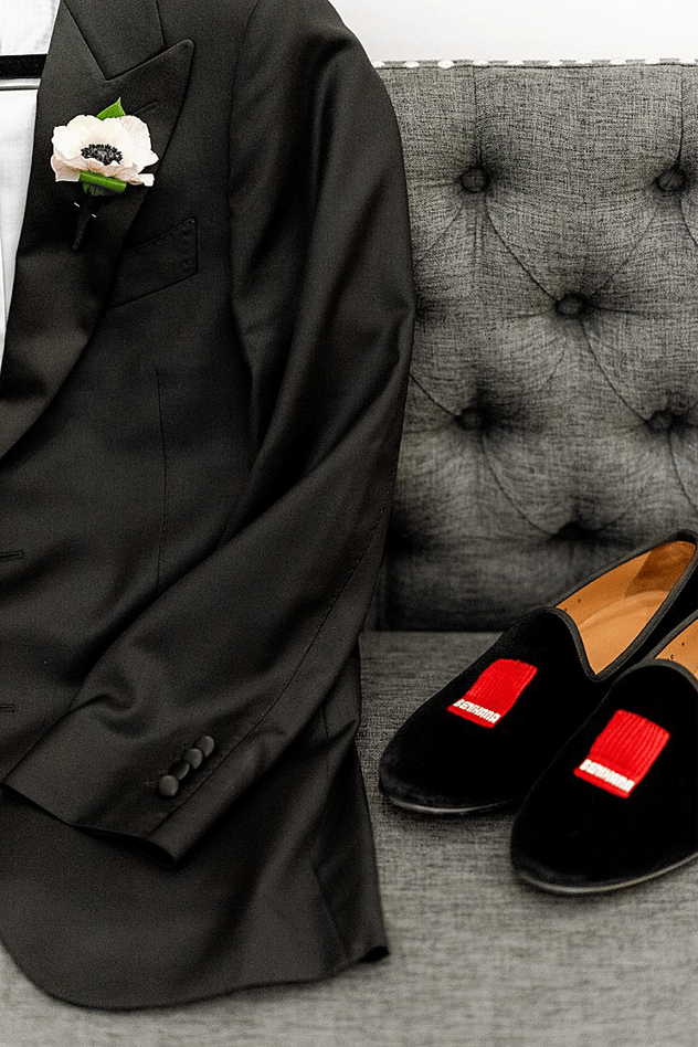 Glamorous and Vibrant Year-End Wedding at The Revaire 2