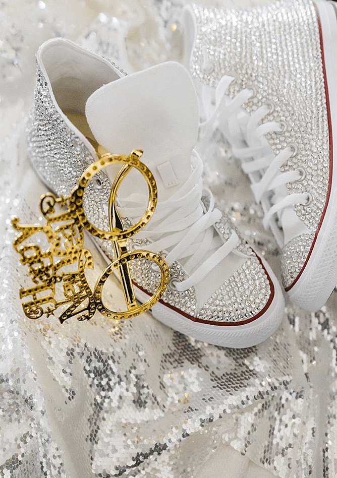 Glamorous and Vibrant Year-End Wedding at The Revaire 8