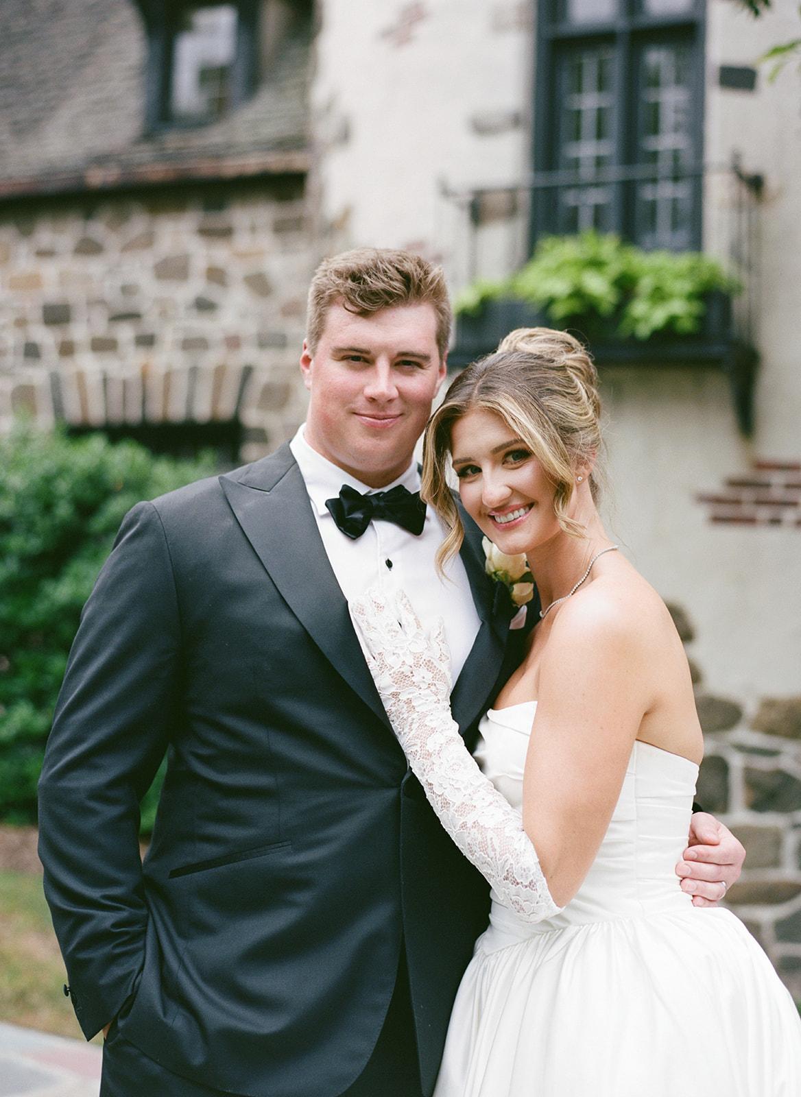 A Romantic Summer Wedding at the Pleasantdale Chateau photo 5
