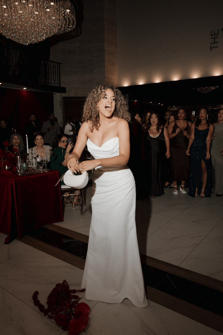 A Bold and Romantic Winter Celebration at The Vault photo 2