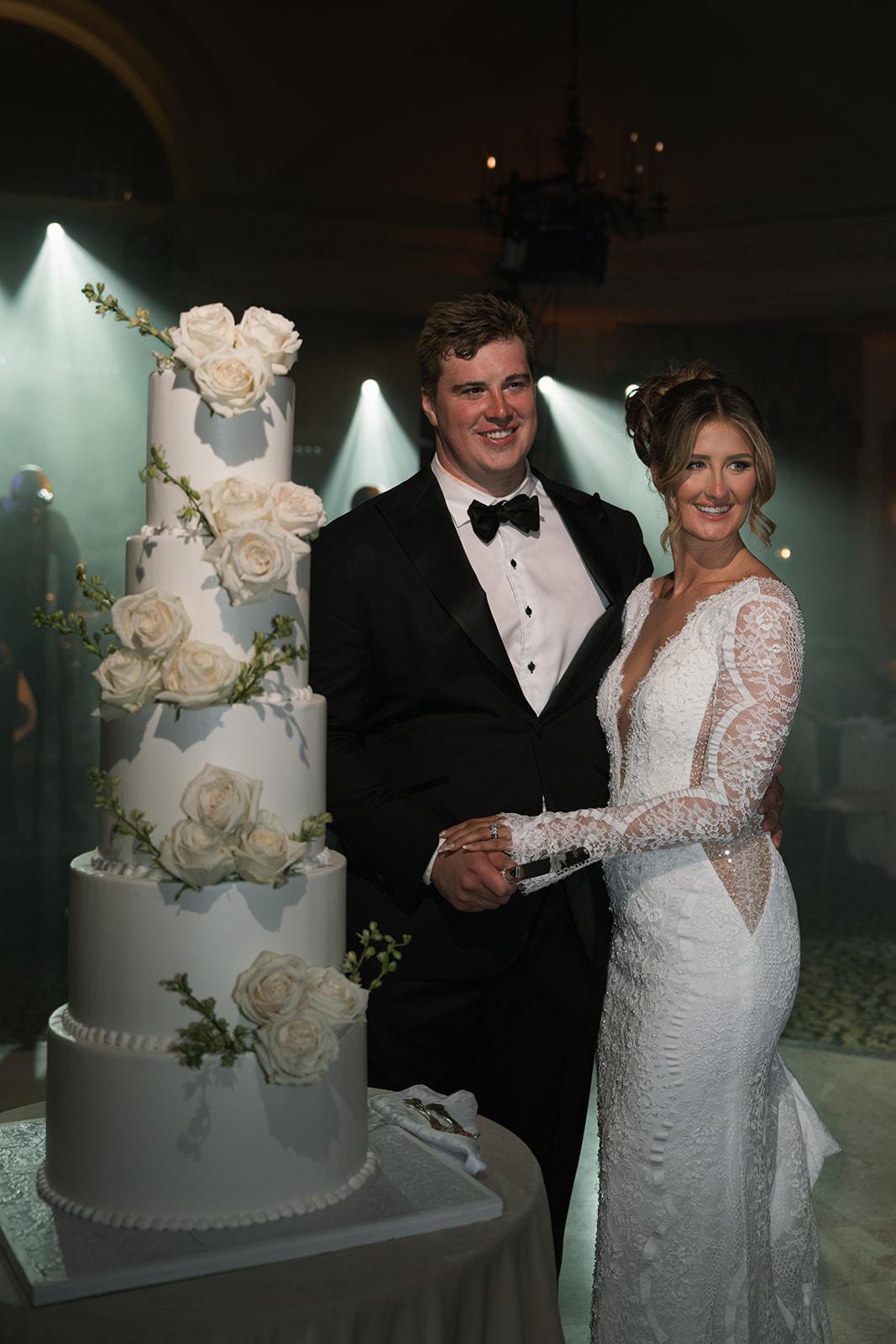 A Romantic Summer Wedding at the Pleasantdale Chateau 13