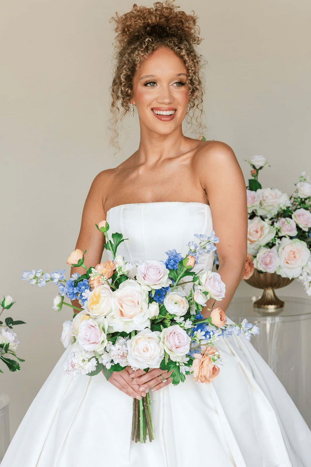 Kate Bridal Bouquet (Hand-tied)