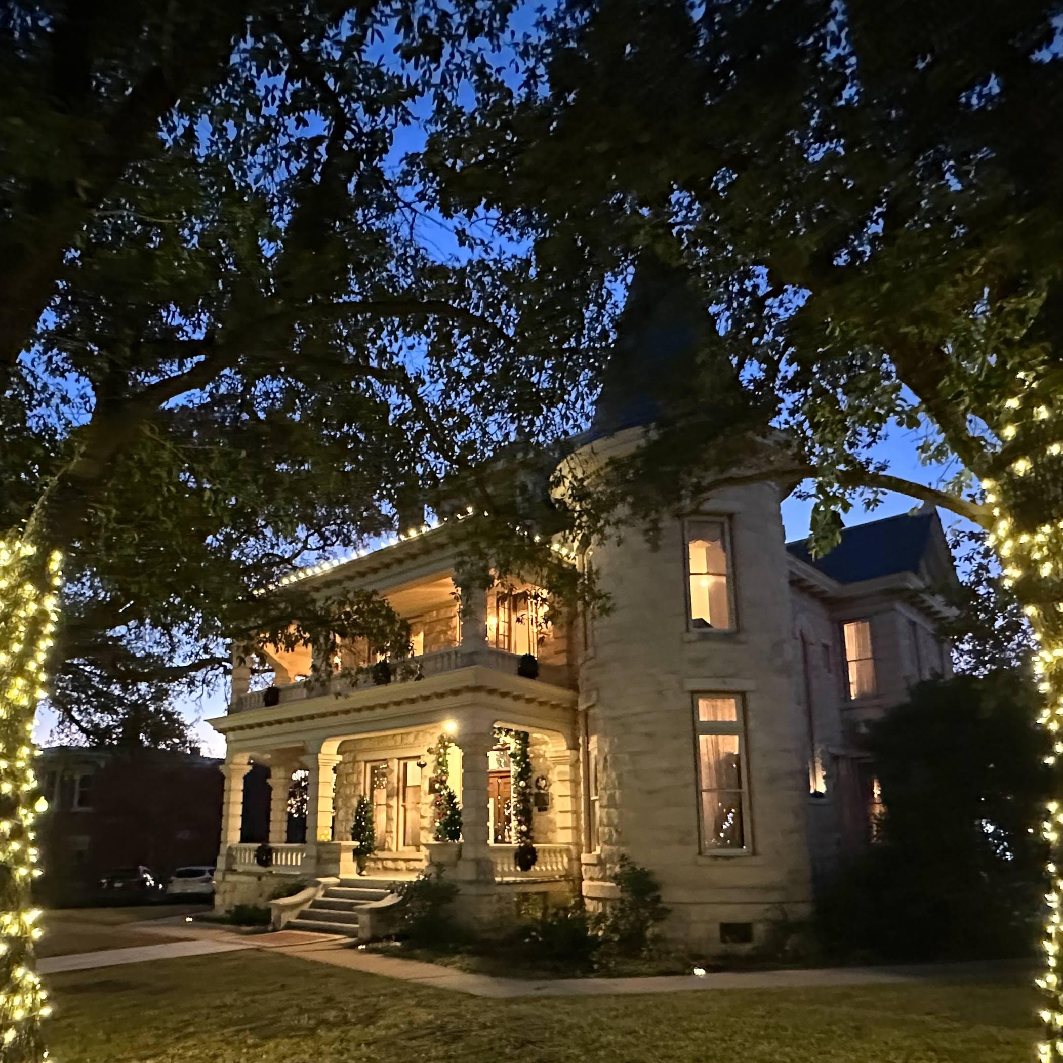 Daniel H. Caswell House