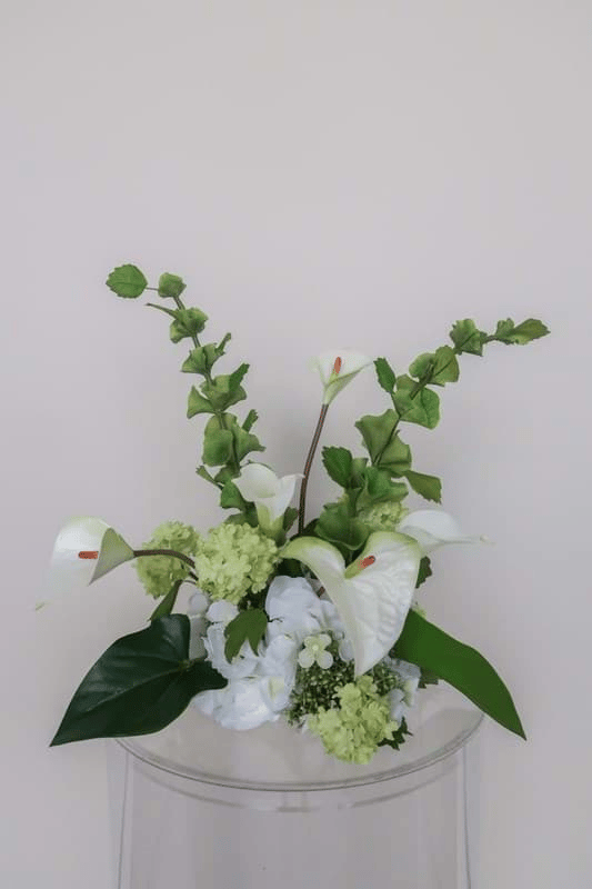 Zayah Vaseless Centerpiece