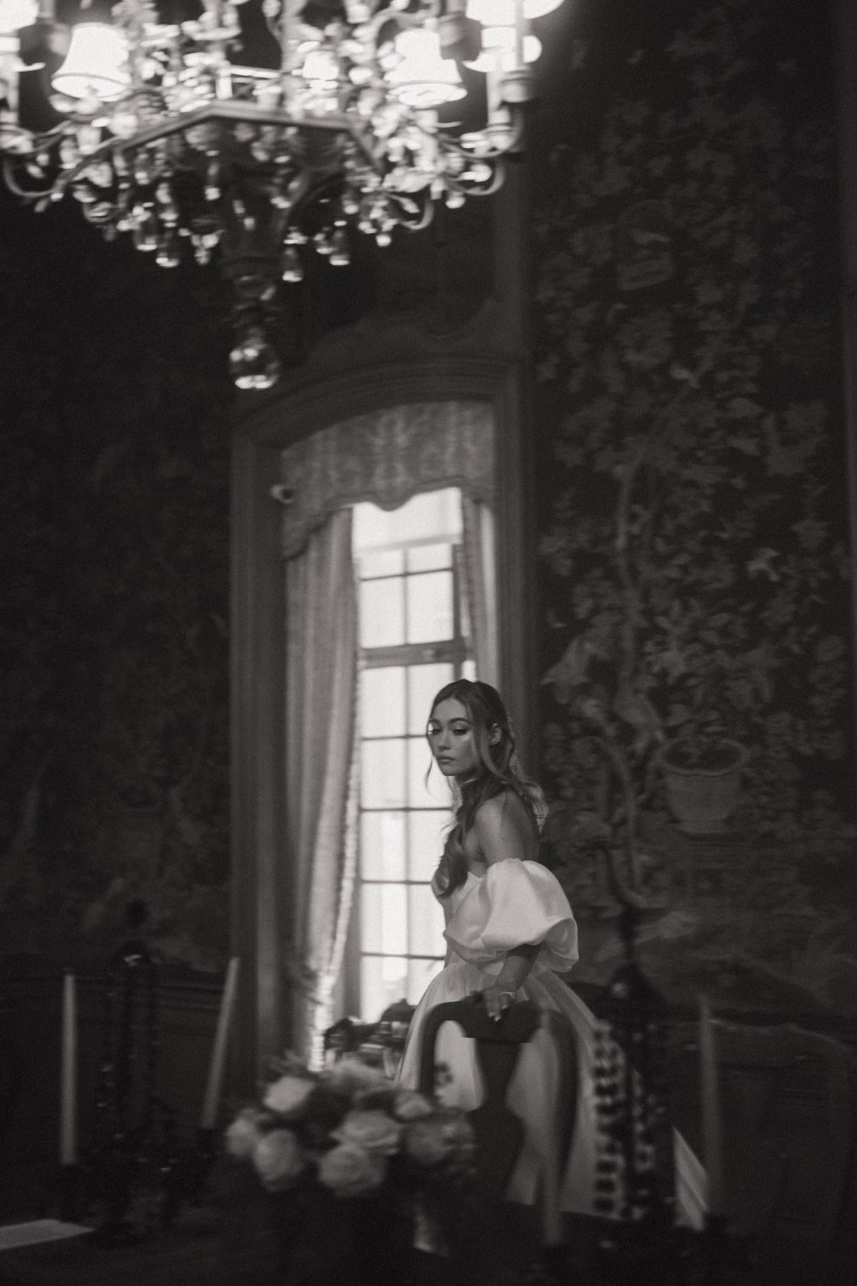 A Romantic Spring Wedding at the Caramoor Estate 19