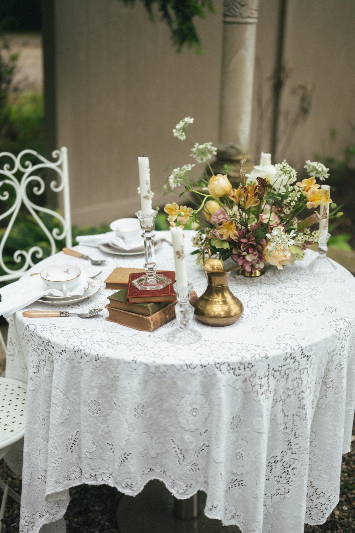 A Romantic Spring Wedding at the Caramoor Estate 31