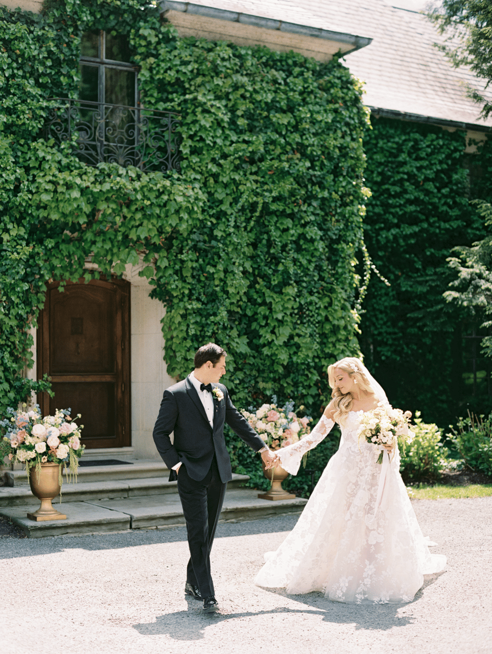 An Effortlessly Elegant Wedding at Greencrest Manor