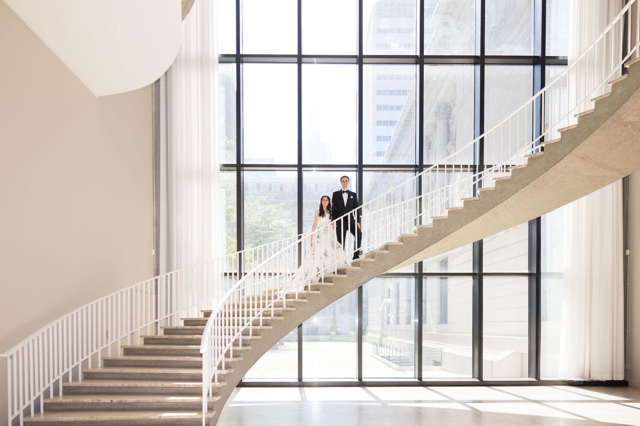 A Non-Traditional Summer Wedding at The Art Institute of Chicago 6