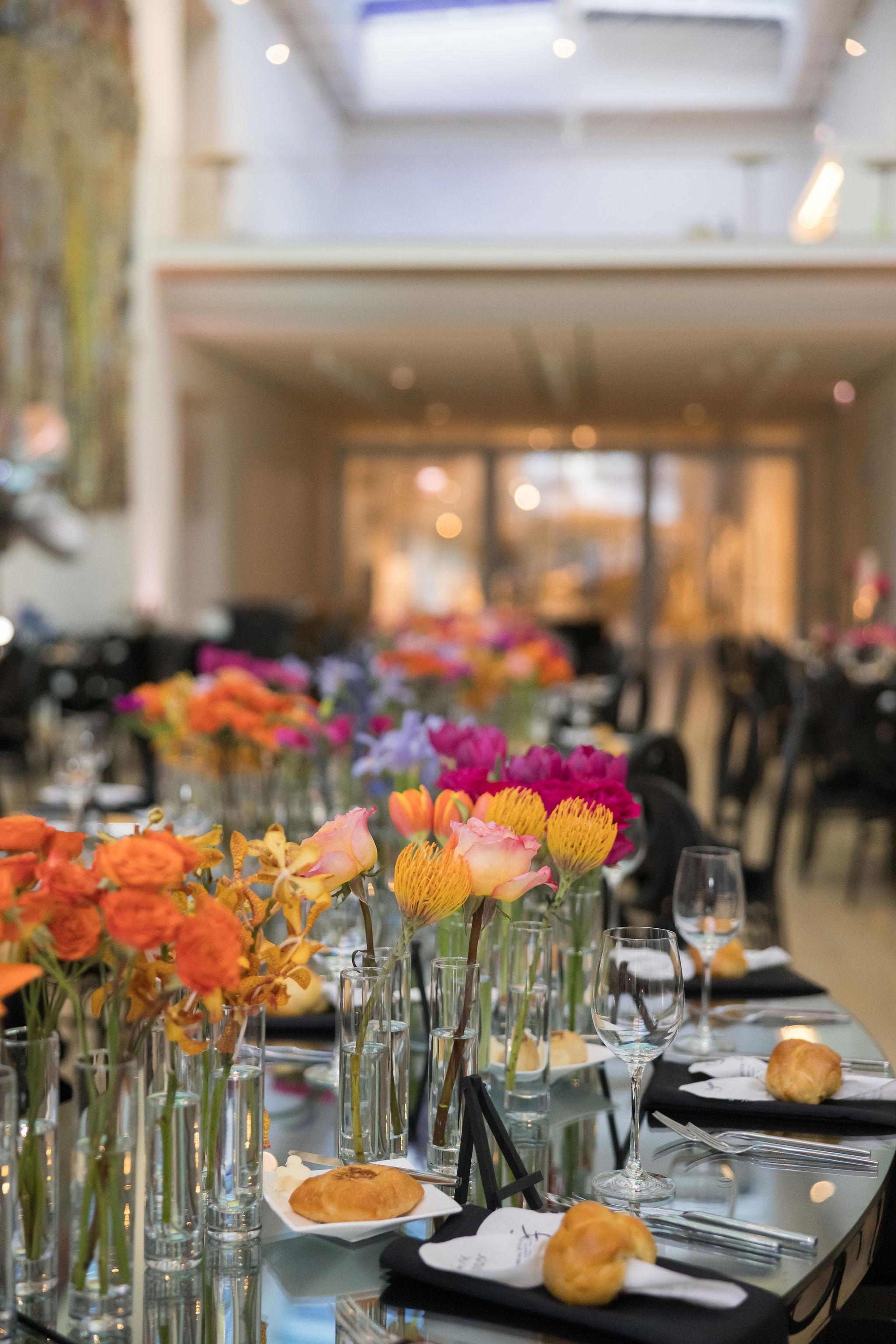 A Non-Traditional Summer Wedding at The Art Institute of Chicago 62