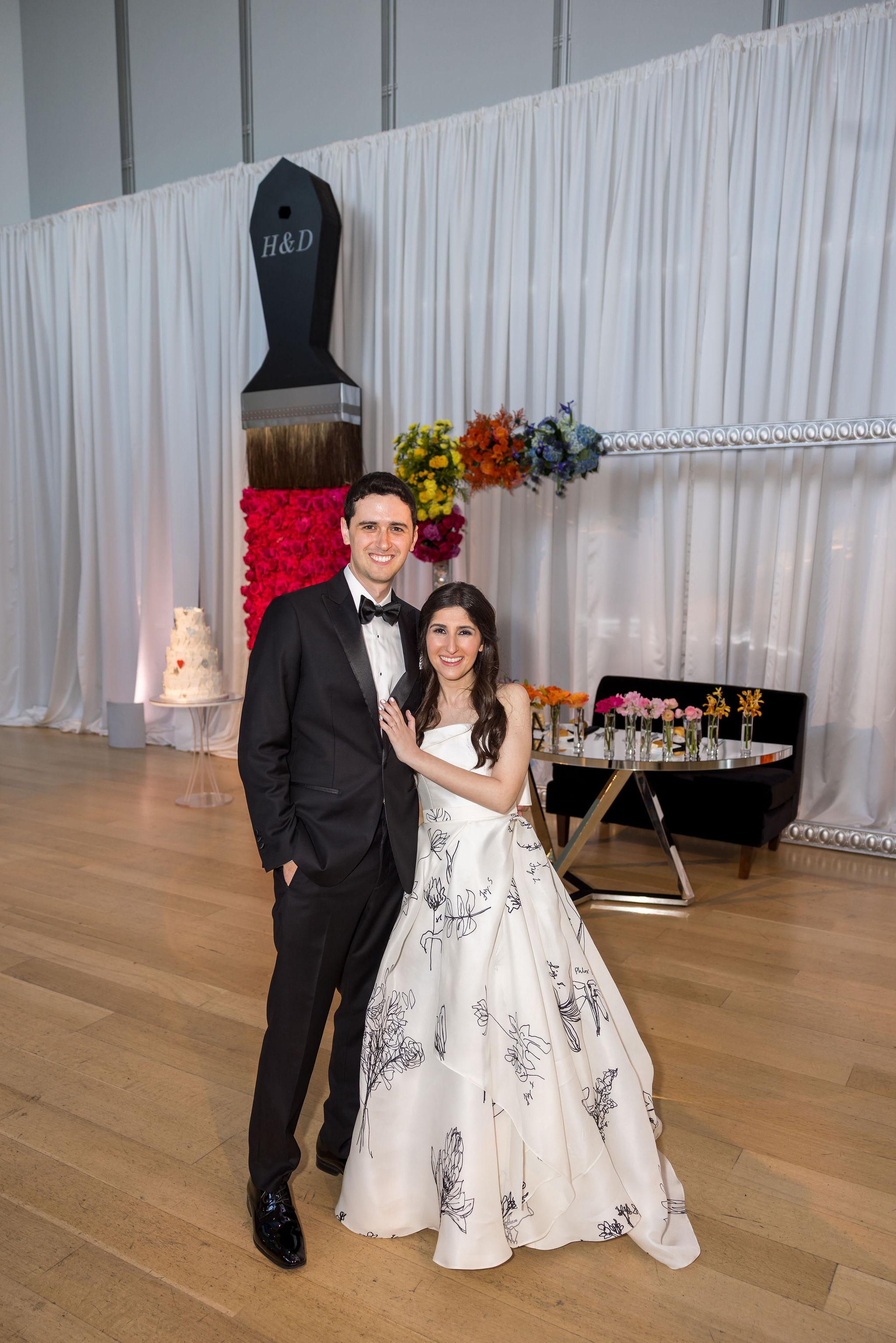 A Non-Traditional Summer Wedding at The Art Institute of Chicago photo 5