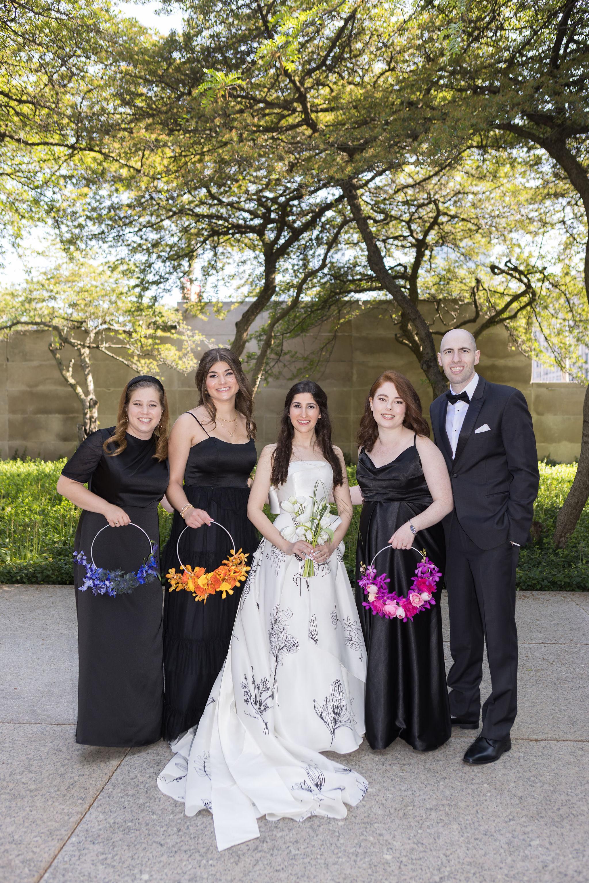 A Non-Traditional Summer Wedding at The Art Institute of Chicago 77