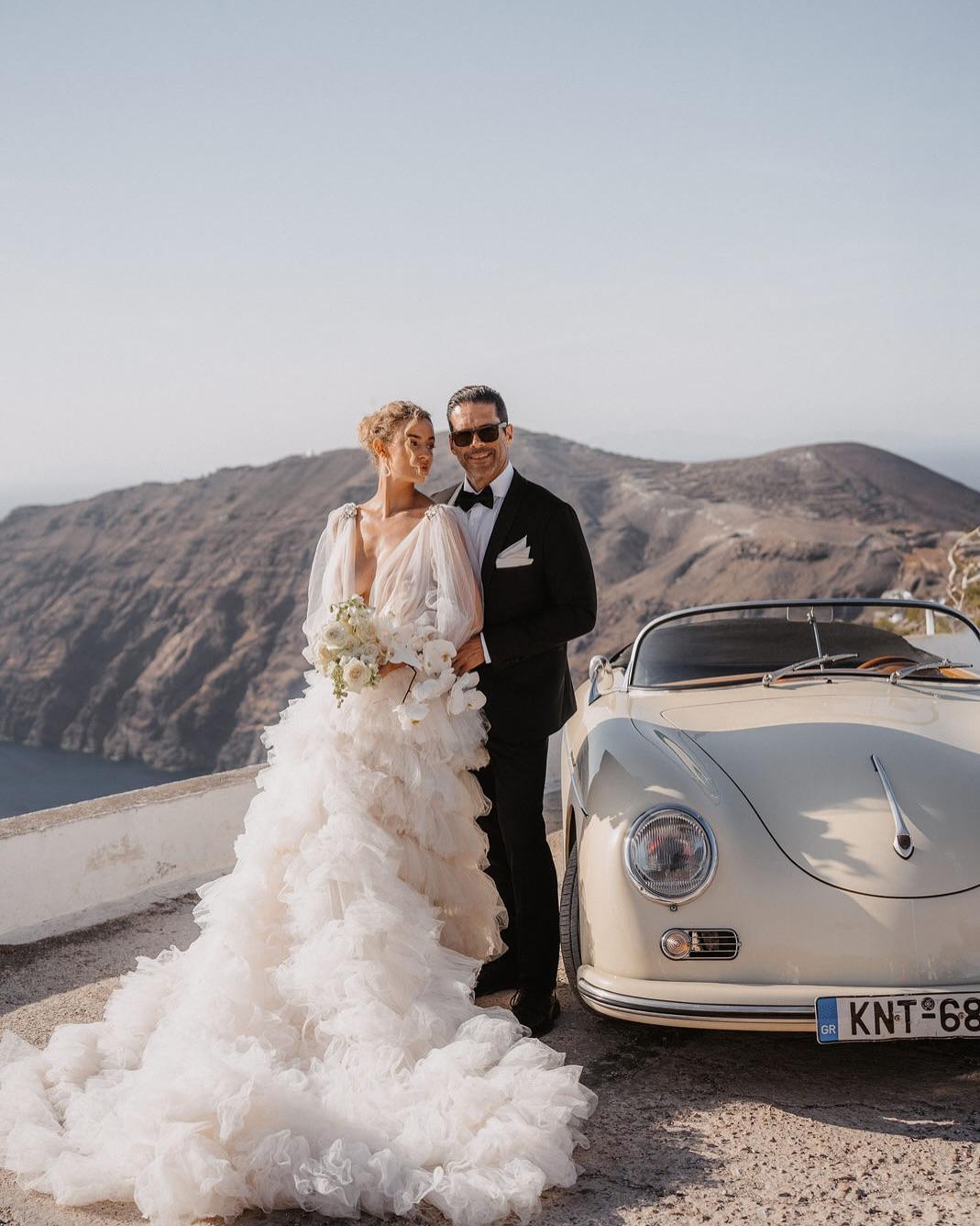 Motor Club Santorini