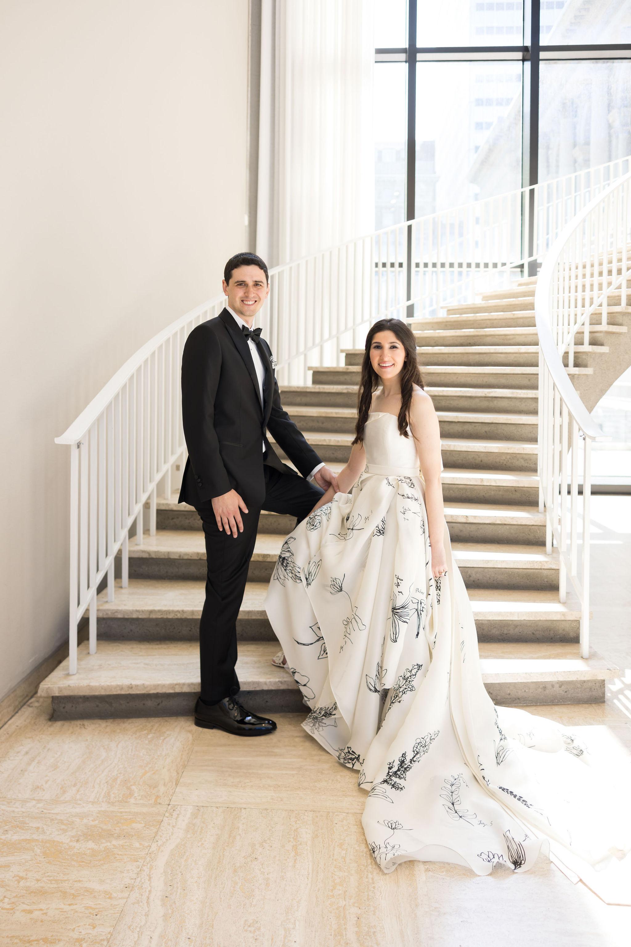 A Non-Traditional Summer Wedding at The Art Institute of Chicago 24