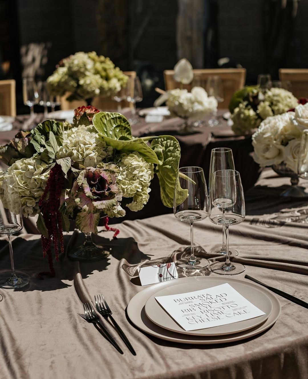 Floral Luxe portfolio 3