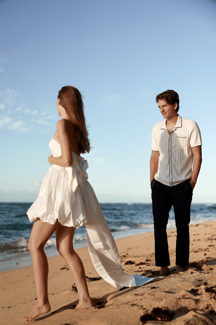 An Intimate Oahu Sunrise Elopement photo 3