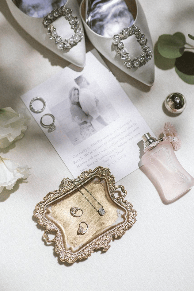 A Dreamy Celebration Beneath the Oaks